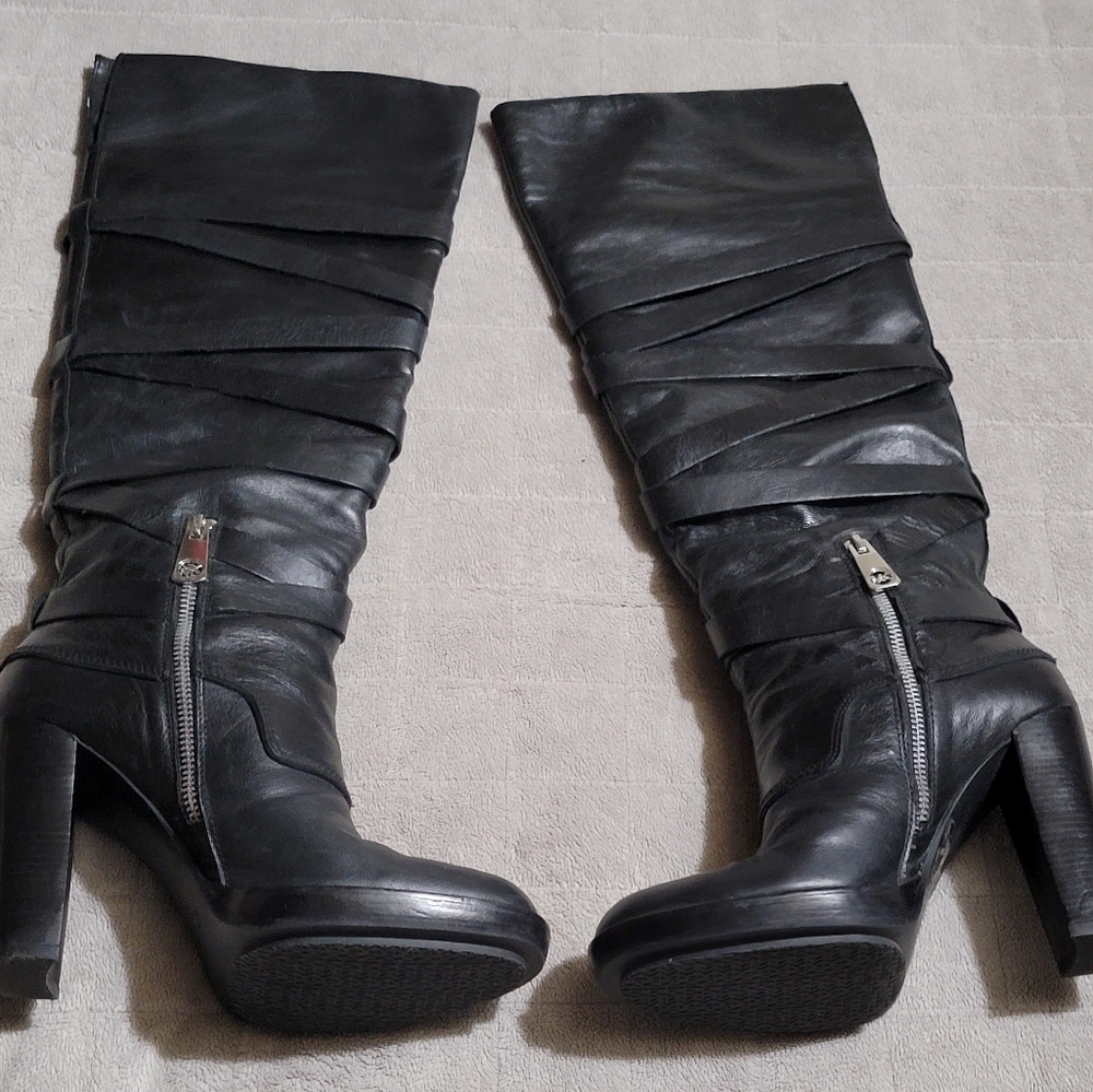 Michael Kors boots - Picture 7 of 7